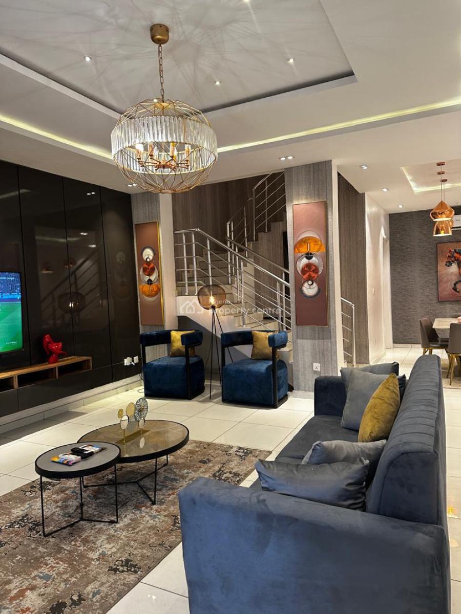 Luxury Cozy 4 Bedrooms Serviced and Furnished Apartment, Lekki Phase 1, Lekki, Lagos, Flat / Apartment Short Let