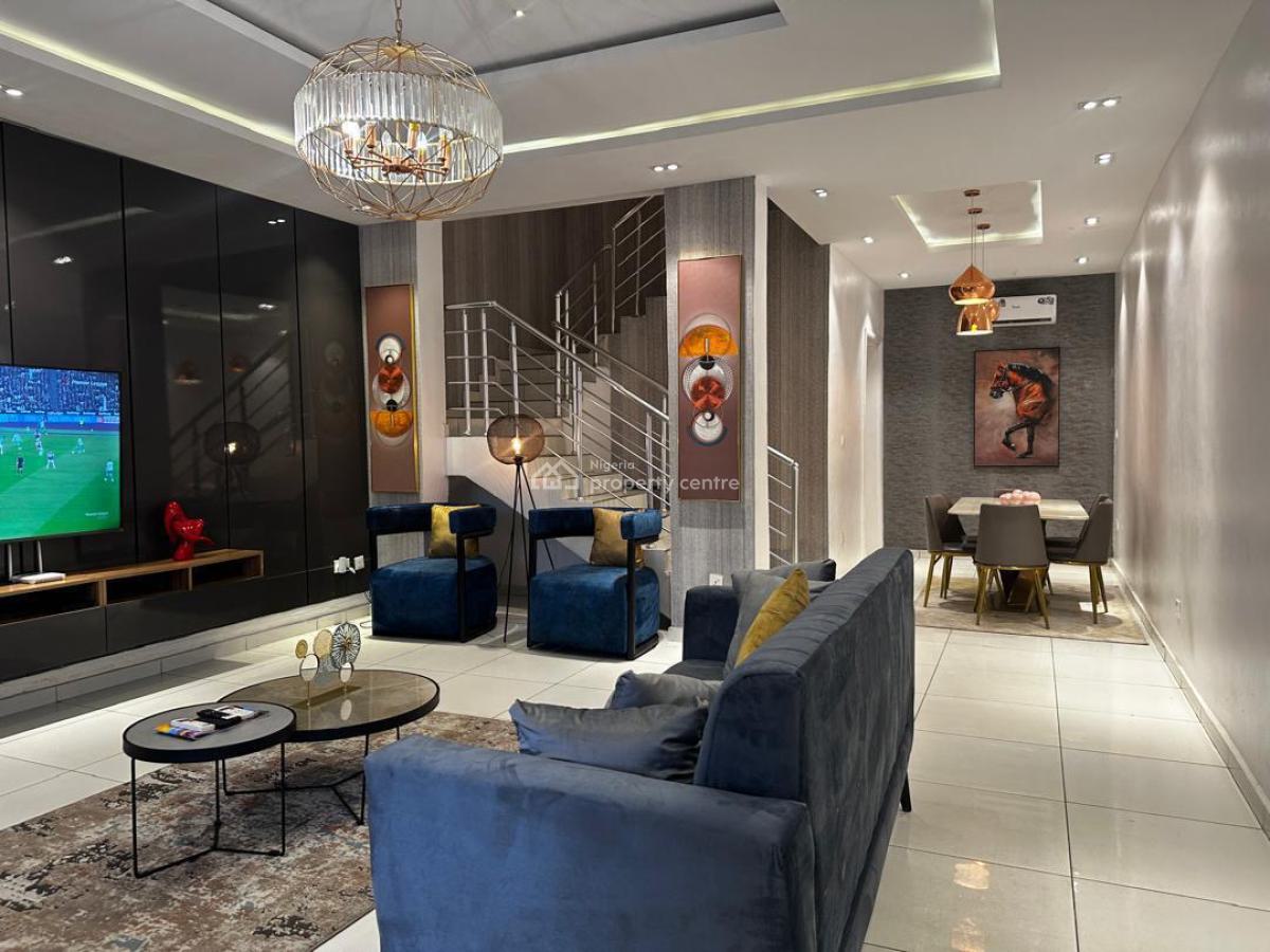 Luxury Cozy 4 Bedrooms Serviced and Furnished Apartment, Lekki Phase 1, Lekki, Lagos, Flat / Apartment Short Let
