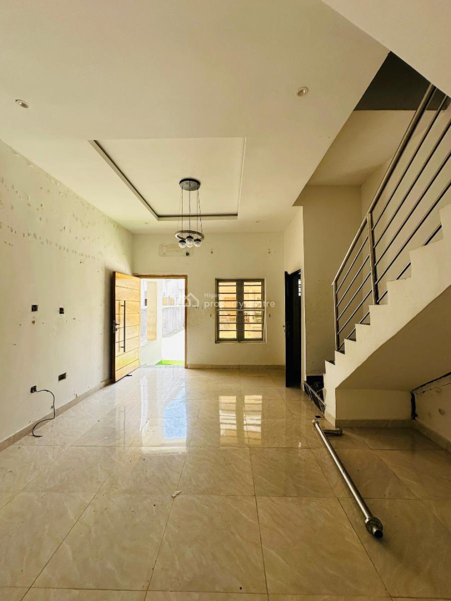 Well Built 3 Bedroom Terrace Duplex, Ikota, Lekki, Lagos, Terraced Duplex for Sale