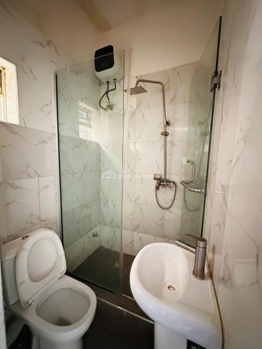 Well Built 3 Bedroom Terrace Duplex, Ikota, Lekki, Lagos, Terraced Duplex for Sale