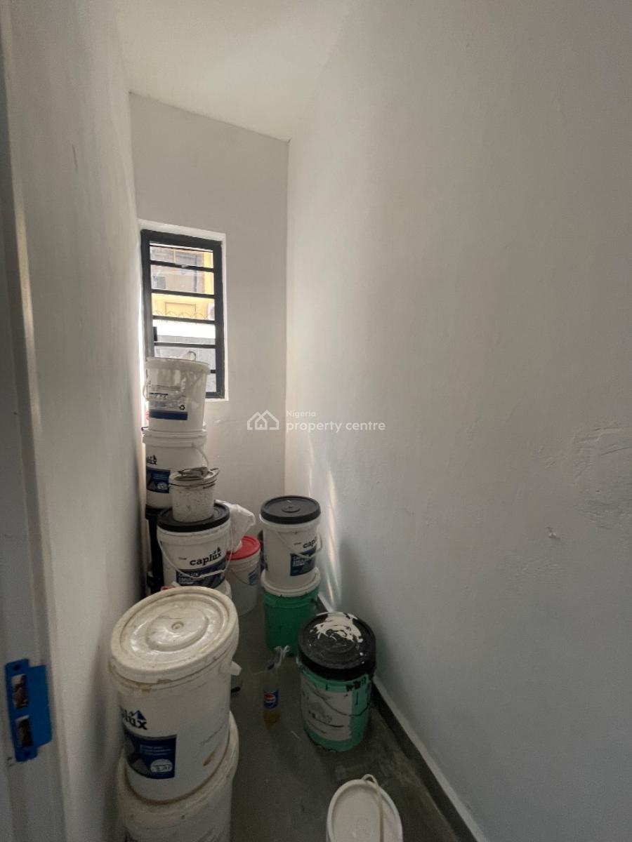 4 Bedroom Semi Detached Duplex, Gra Phase 2, Magodo, Lagos, Detached Duplex for Sale