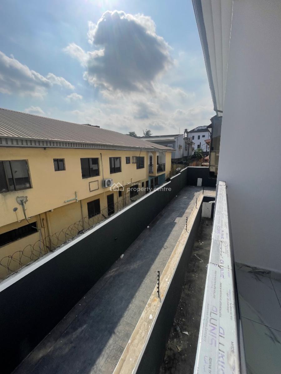 4 Bedroom Semi Detached Duplex, Gra Phase 2, Magodo, Lagos, Detached Duplex for Sale