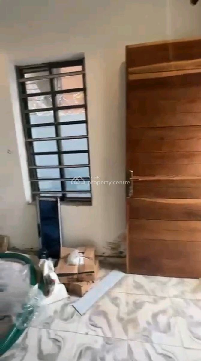 Standard and Very Spacious Room Self Contain, Akoka, Yaba, Lagos, Self Contain (single Rooms) for Rent