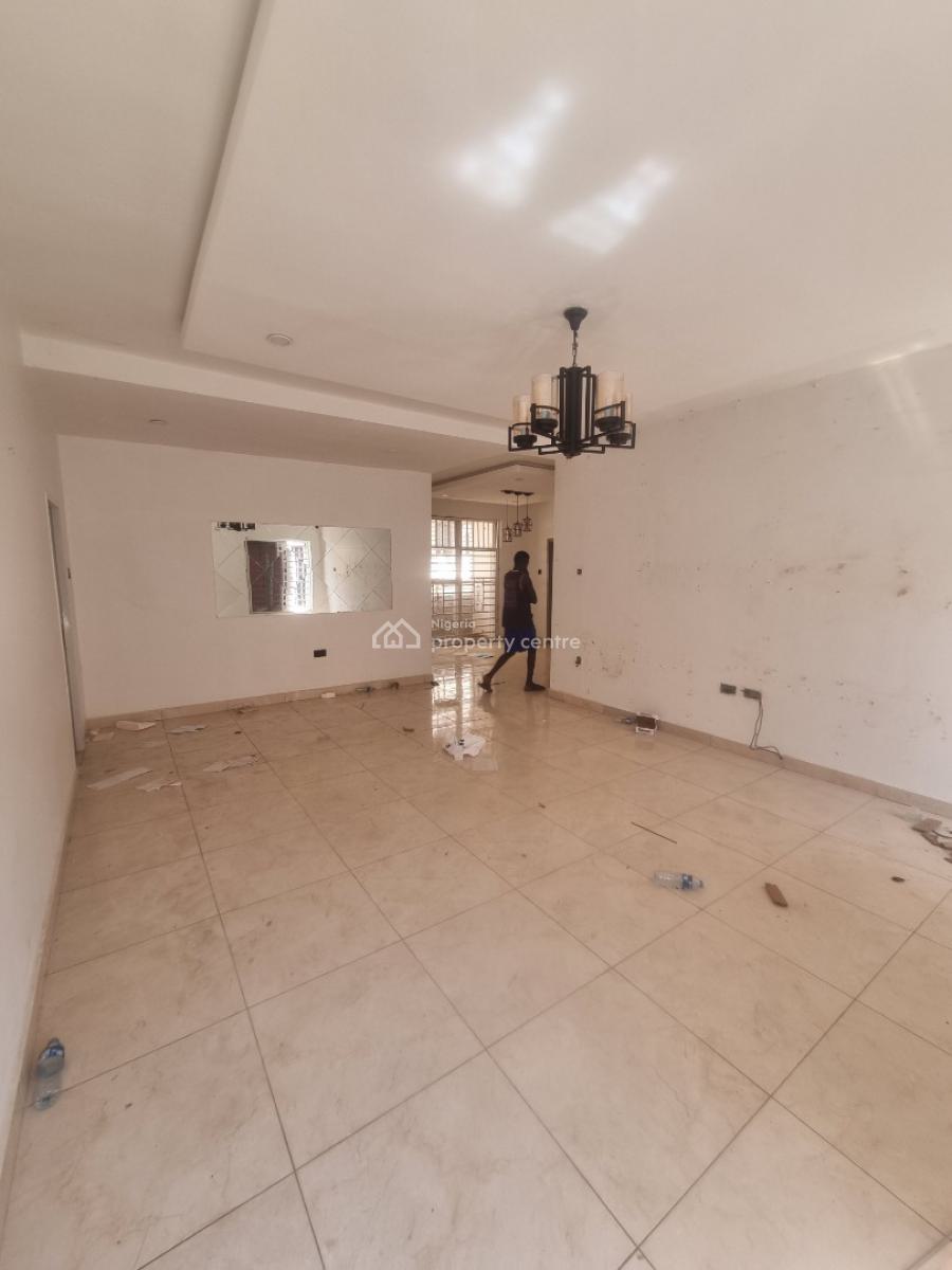 Standard 3 Bedroom Flat with a Bq, Jahi, Abuja, Flat / Apartment for Rent