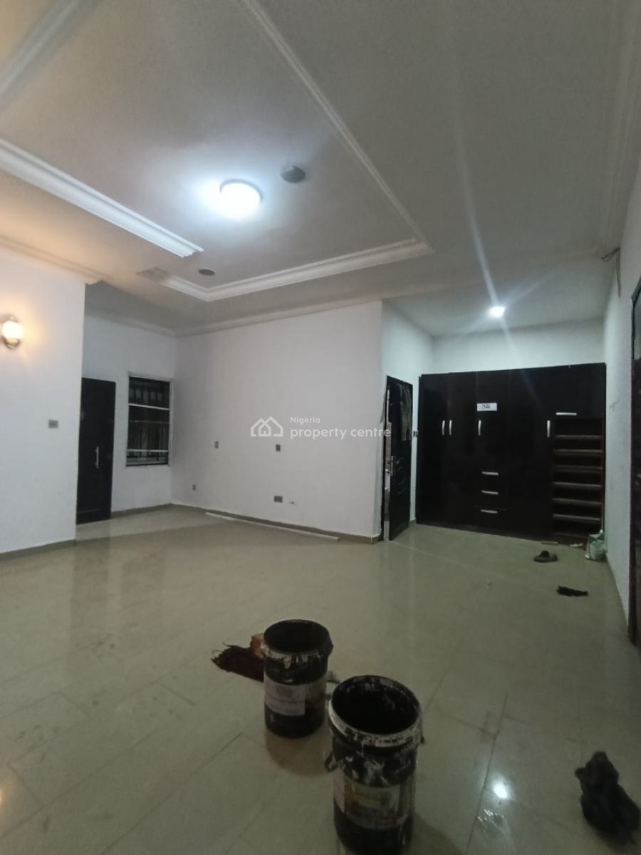 a Miniflat with Personal Kitchen and Personal Prepaid Meter, Bera Estate Chevron Drive, Lekki, Lagos, Mini Flat (room and Parlour) for Rent