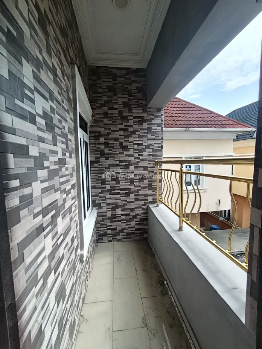 a Miniflat with Personal Kitchen and Personal Prepaid Meter, Bera Estate Chevron Drive, Lekki, Lagos, Mini Flat (room and Parlour) for Rent