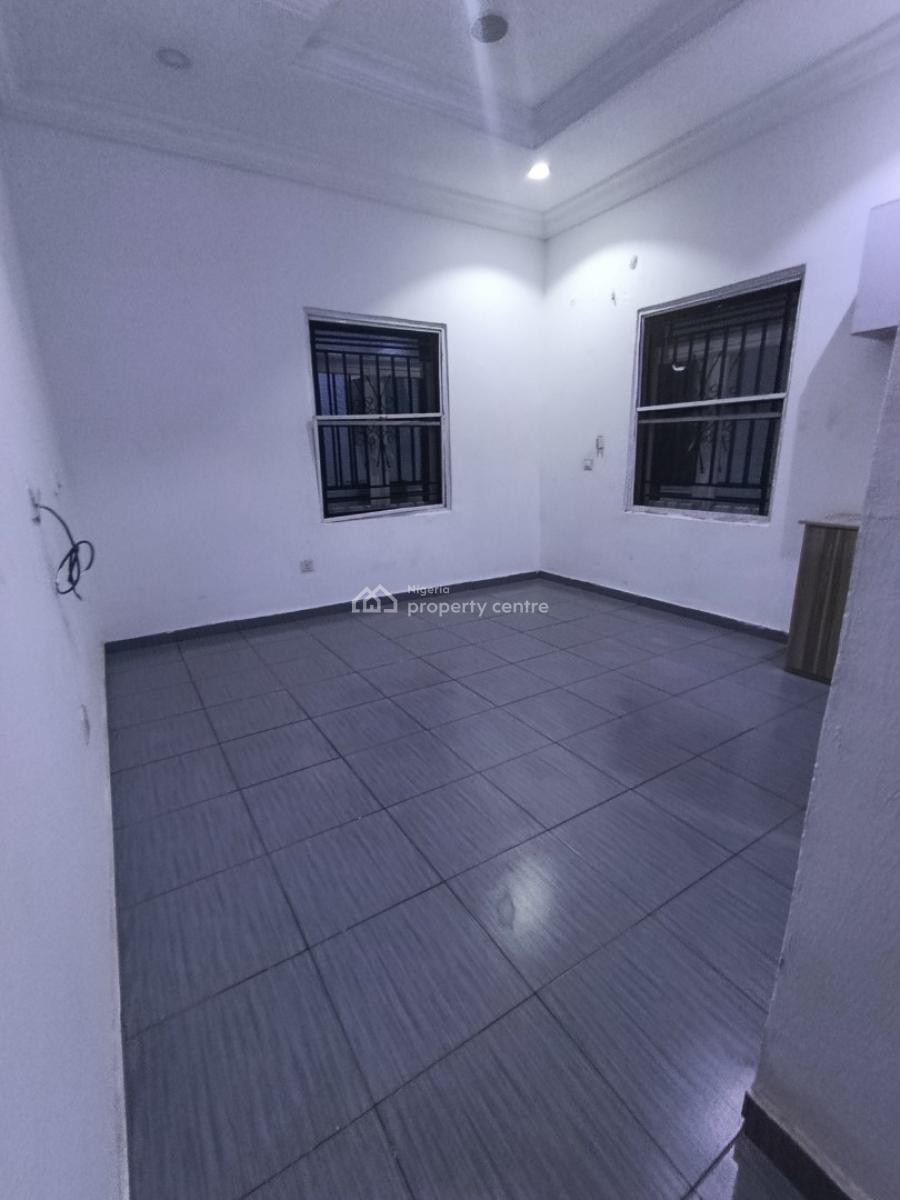 Studio Apartment with Personal Kitchen and Personal Prepaid Meter, Bera Estate Chevron Drive, Lekki, Lagos, Self Contain (single Rooms) for Rent