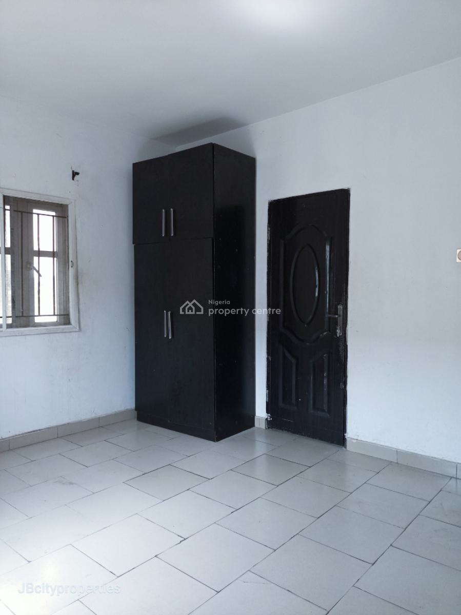 Sharp 2 Bedroom Apartment, Ogombo, Ajah, Lagos, Flat / Apartment for Rent