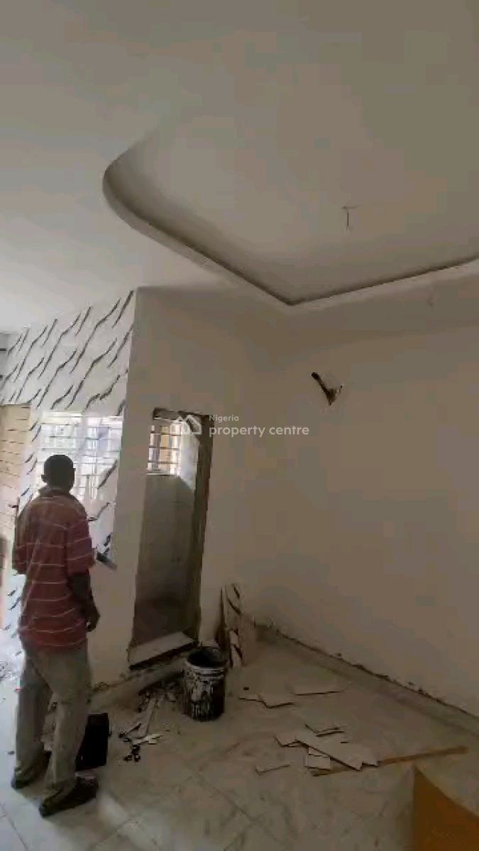 Standard and Spacious Room Self Contain, Onabola Street, Pedro, Gbagada, Lagos, Self Contain (single Rooms) for Rent