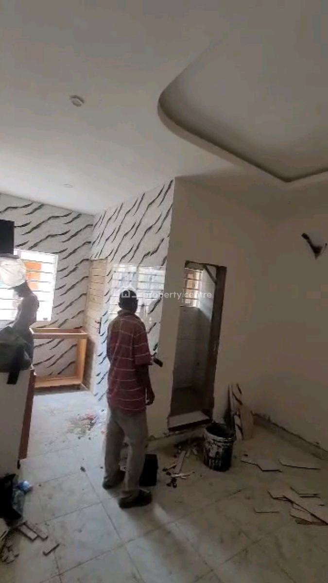 Standard and Spacious Room Self Contain, Onabola Street, Pedro, Gbagada, Lagos, Self Contain (single Rooms) for Rent