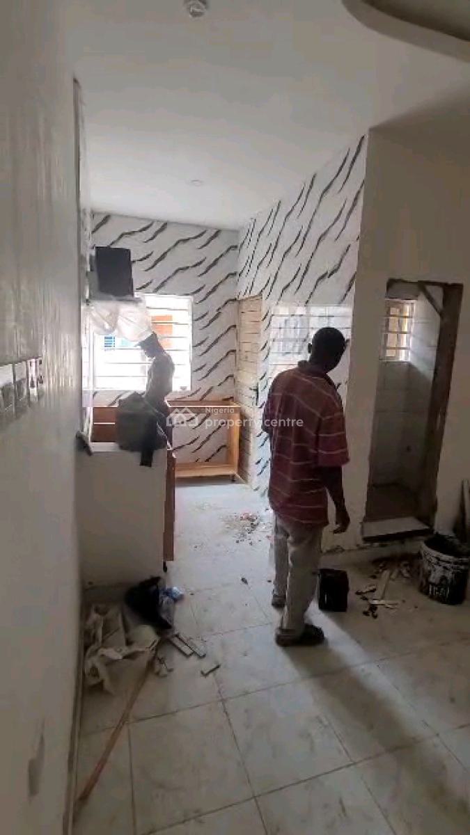 Standard and Spacious Room Self Contain, Onabola Street, Pedro, Gbagada, Lagos, Self Contain (single Rooms) for Rent