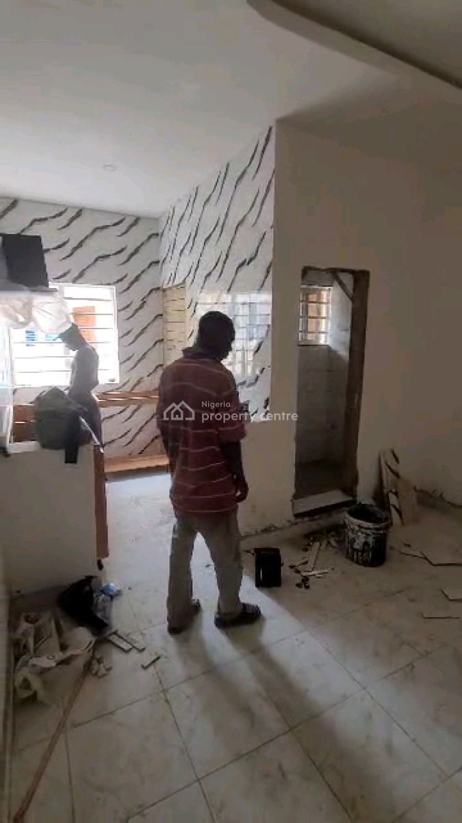 Standard and Spacious Room Self Contain, Onabola Street, Pedro, Gbagada, Lagos, Self Contain (single Rooms) for Rent