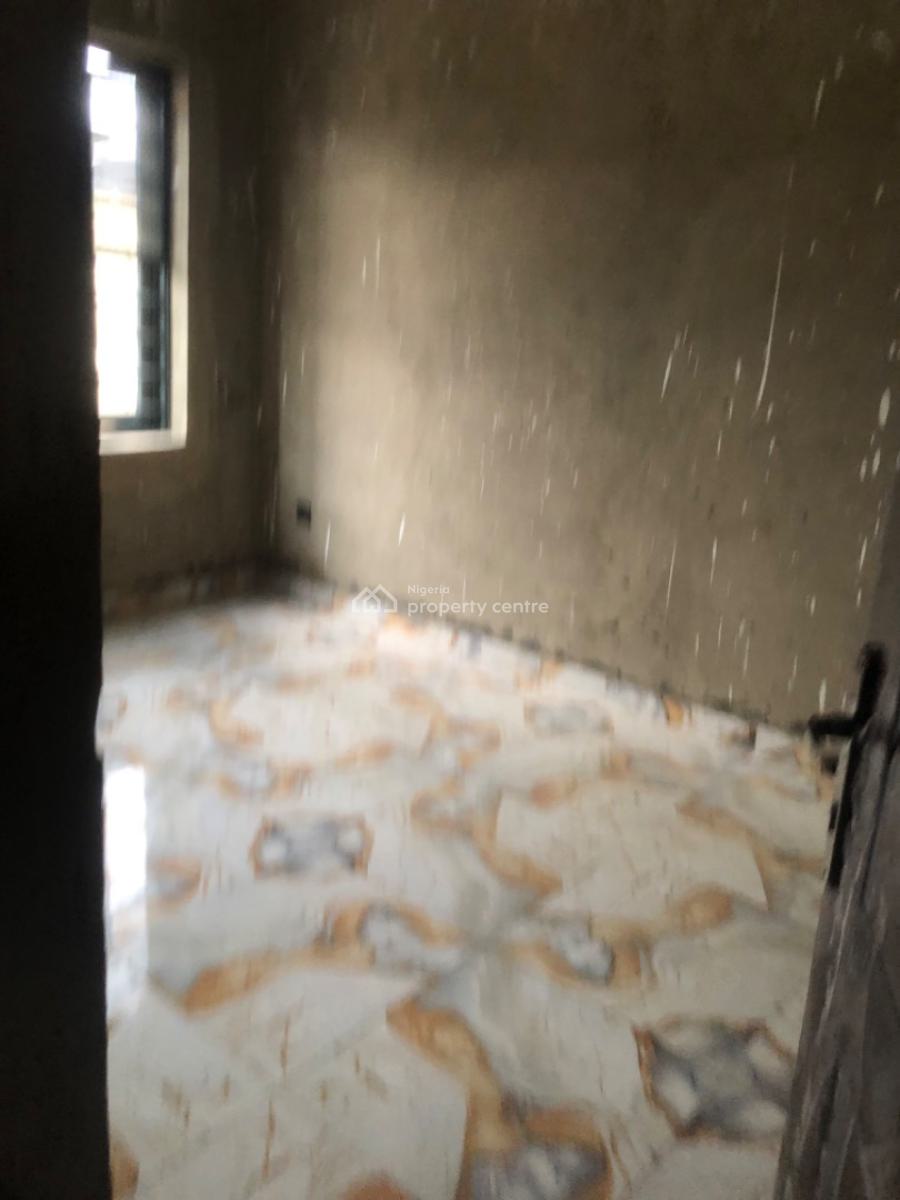 Newly Built Spacious 2 Bedroom, Surulere, Lagos, Flat / Apartment for Rent
