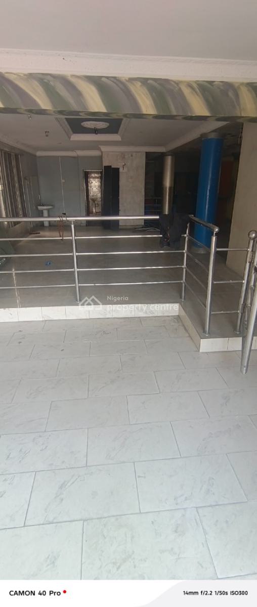 Warehouse Space for Bar and Lounge, Ado Road, Ajah, Lagos, Warehouse for Rent