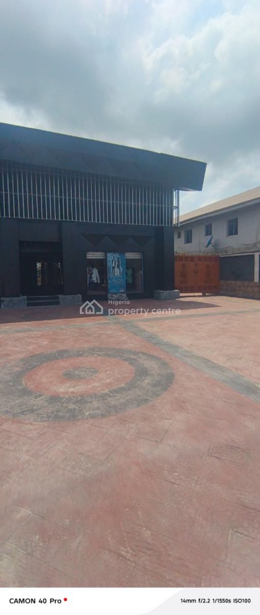 Warehouse Space for Bar and Lounge, Ado Road, Ajah, Lagos, Warehouse for Rent