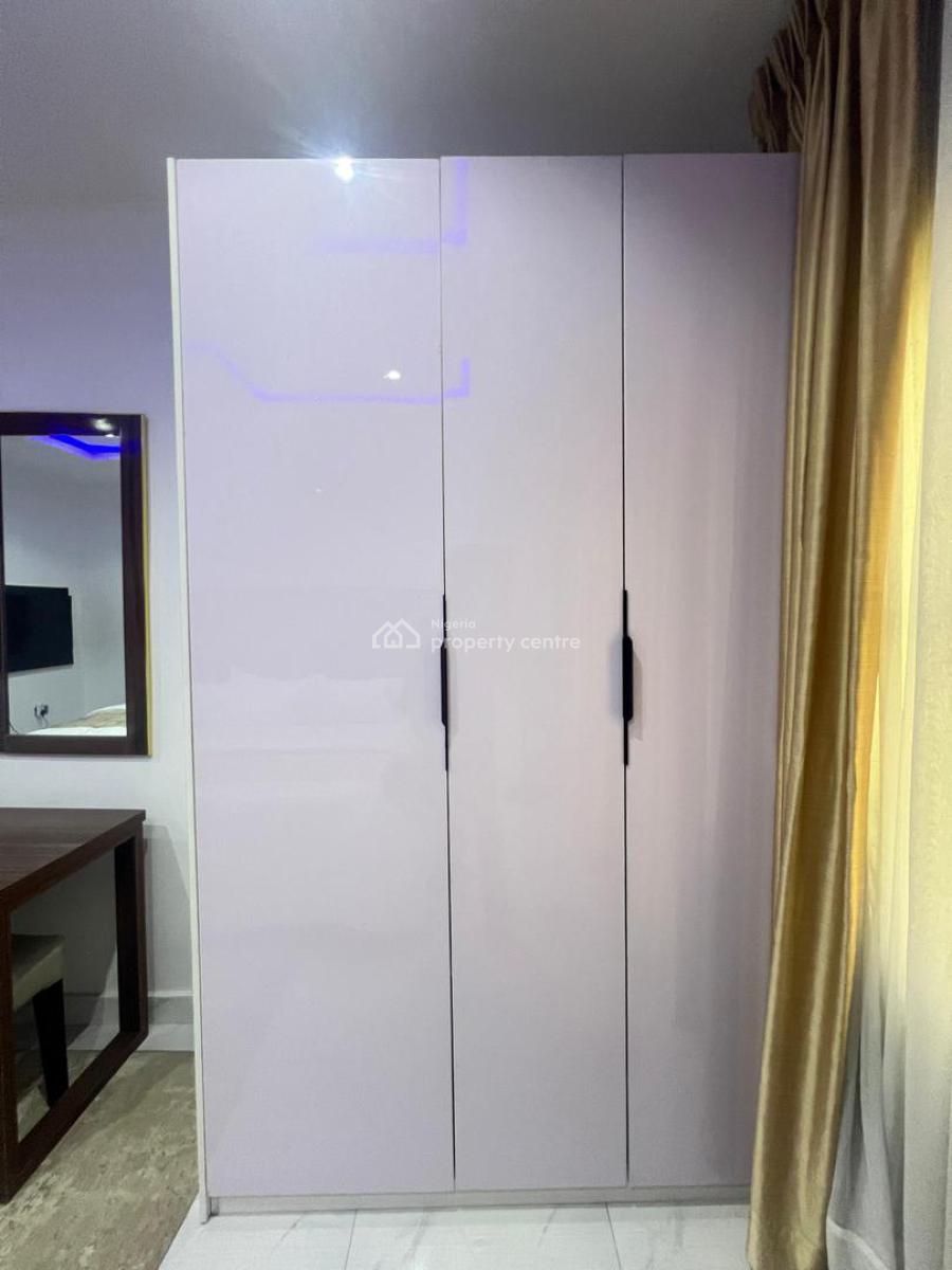 Furnished Apartment 3-bedroom Flat, Ikate, Lekki, Lagos, Flat / Apartment for Rent