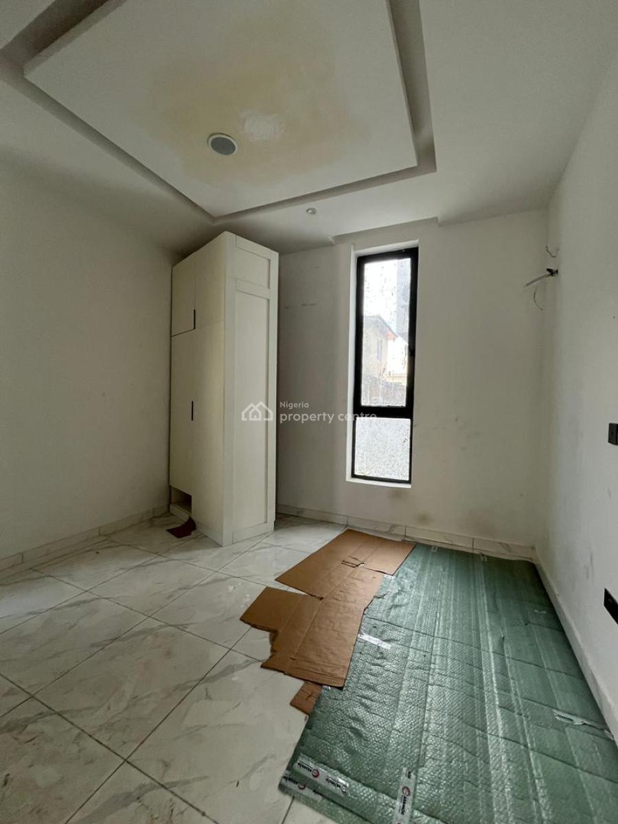 2 Bedroom Apartment, Chevron, Lekki, Lagos, Block of Flats for Sale