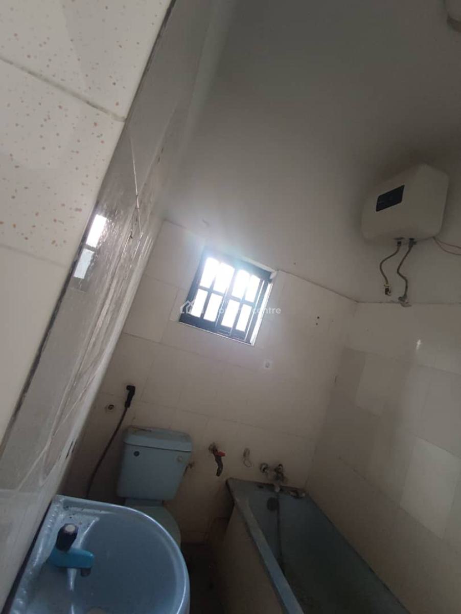 Nice 3 Bedroom Apartment, Lekki, Lagos, Flat / Apartment for Rent