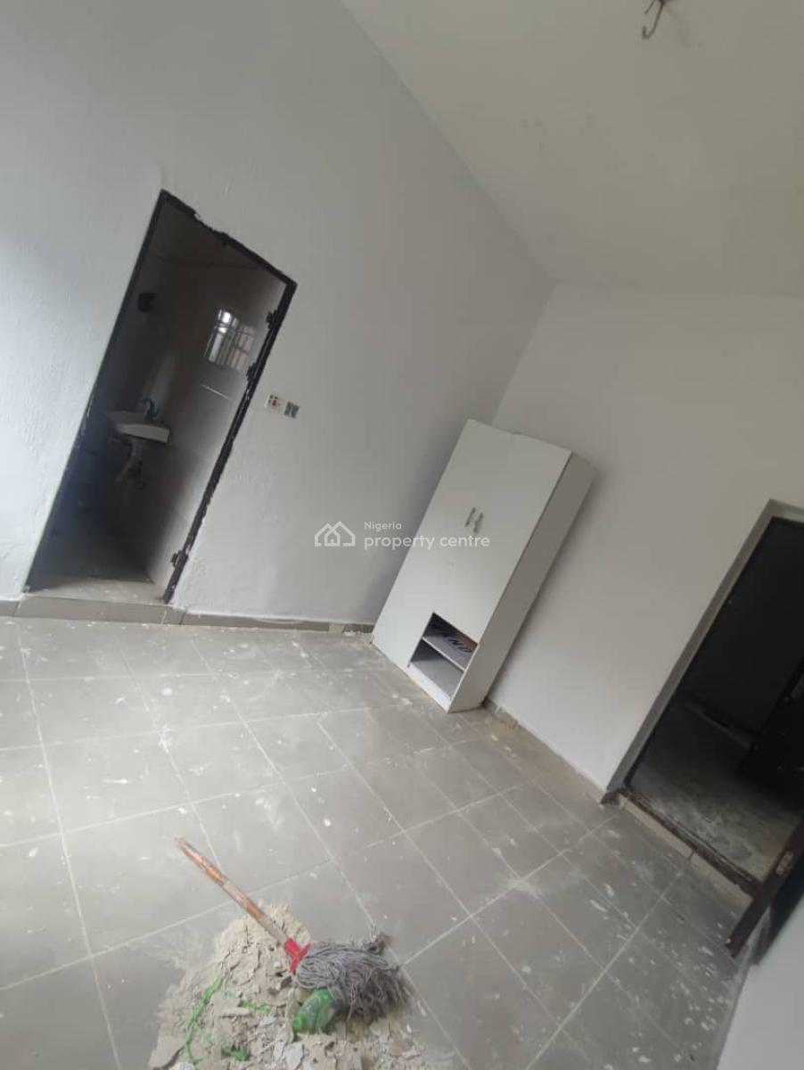 Nice 3 Bedroom Apartment, Lekki, Lagos, Flat / Apartment for Rent