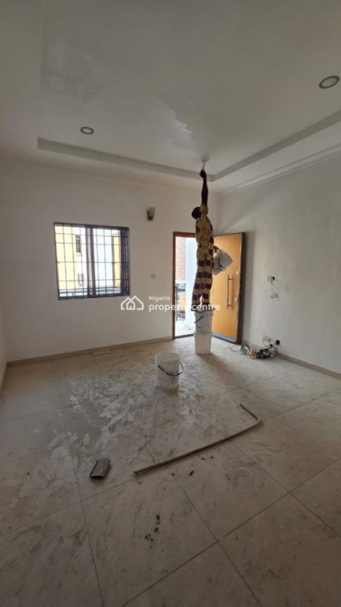 Self Compound 4 Bedrooms Semi Detached Duplex, Off Admiralty Way, Lekki Phase 1, Lekki, Lagos, Semi-detached Duplex for Rent