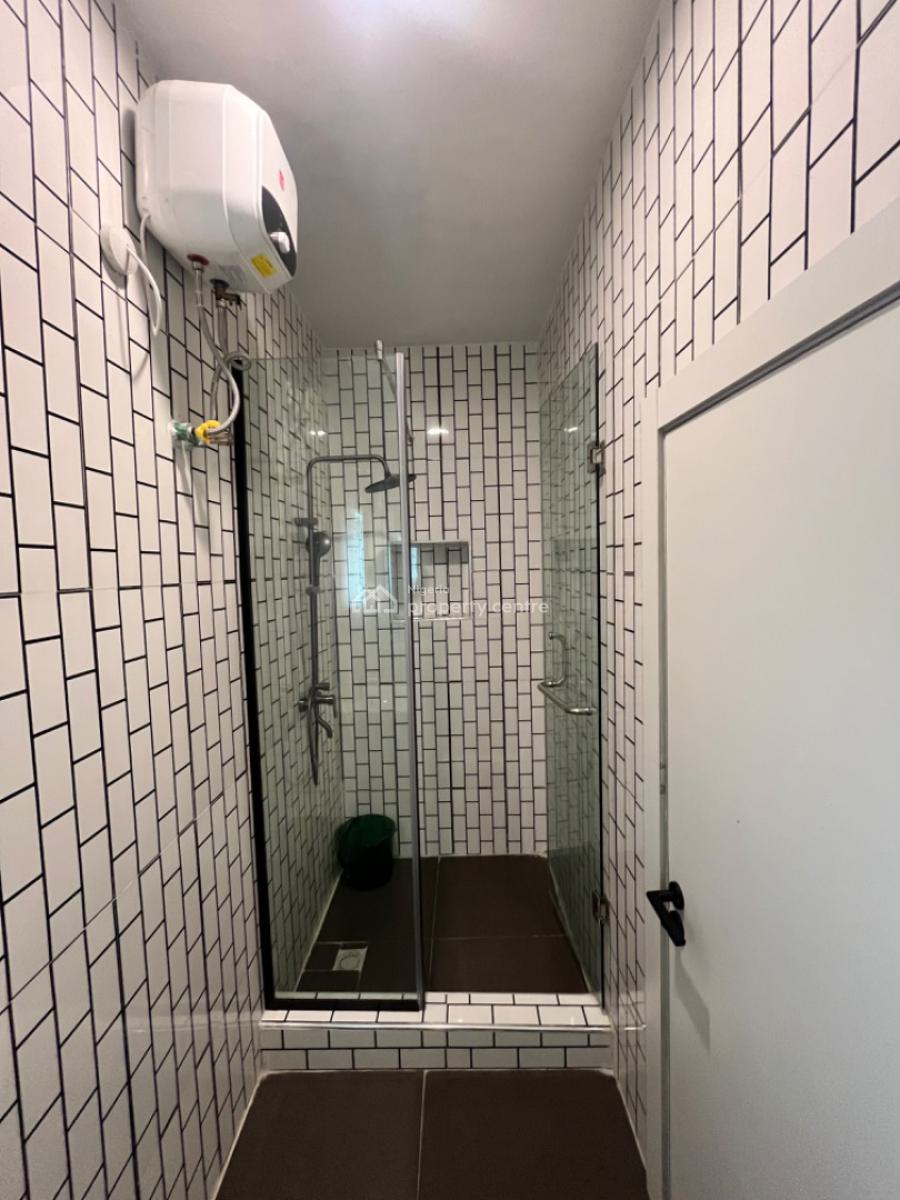 Luxury and Comfortable 1 Bedroom Apartment, Canal West Estate, Osapa, Lekki, Lagos, Mini Flat (room and Parlour) Short Let