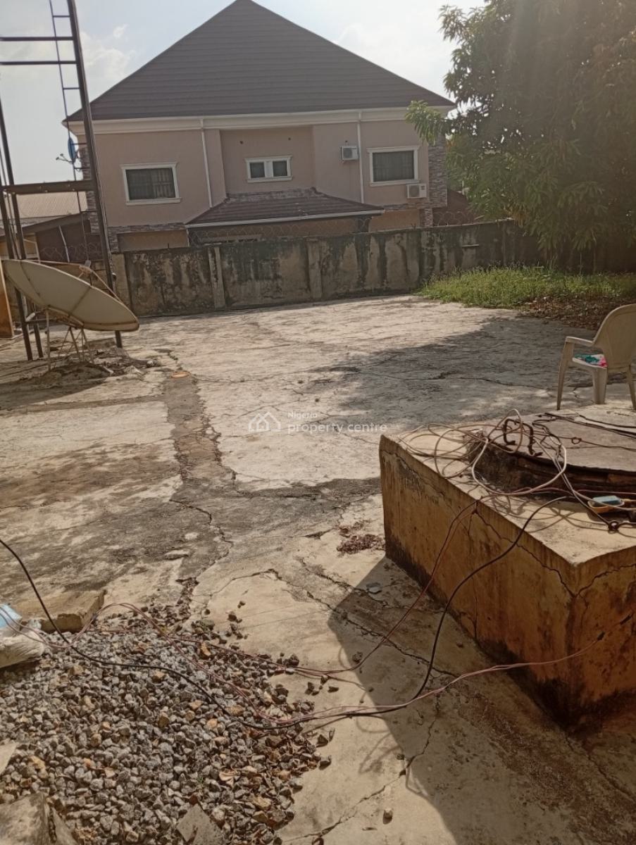 5 Bedroom Semi Detached Duplex on a 800sqm Land, 2nd Avenue, Gwarinpa, Abuja, Semi-detached Duplex for Sale