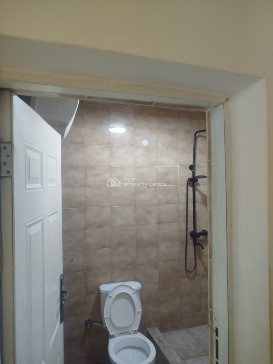 Two Bedroom Apartment, Off Amino Kano Crescent, Wuse 2, Abuja, Flat / Apartment for Rent