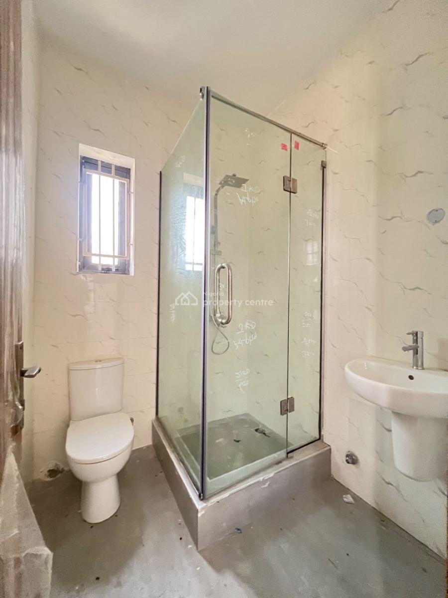 Spacious Five Bedrooms Detached Duplex with Bq, Lekki Phase 1, Lekki, Lagos, Detached Duplex for Sale