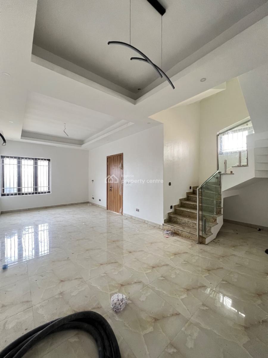Spacious Five Bedrooms Detached Duplex with Bq, Lekki Phase 1, Lekki, Lagos, Detached Duplex for Sale