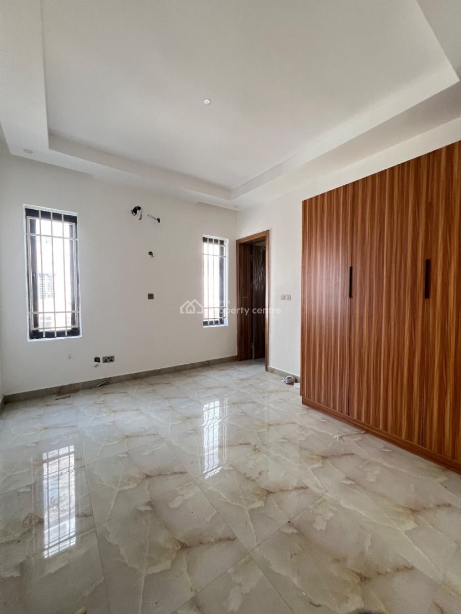 Spacious Five Bedrooms Detached Duplex with Bq, Lekki Phase 1, Lekki, Lagos, Detached Duplex for Sale