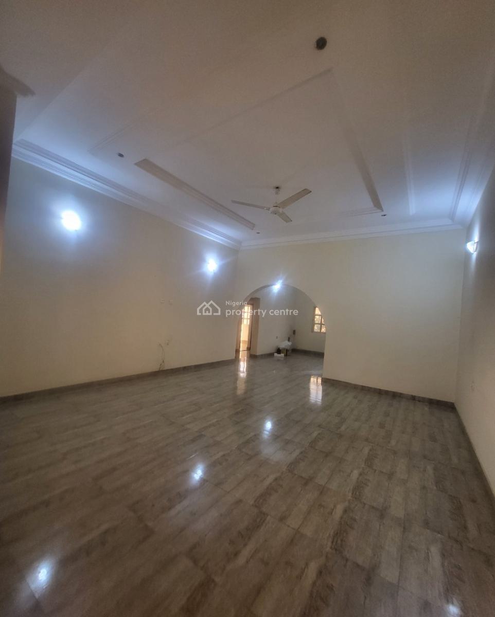Luxurious Massive 3 Bedroom Flat, Durumi By American International School, Durumi, Abuja, Flat / Apartment for Rent
