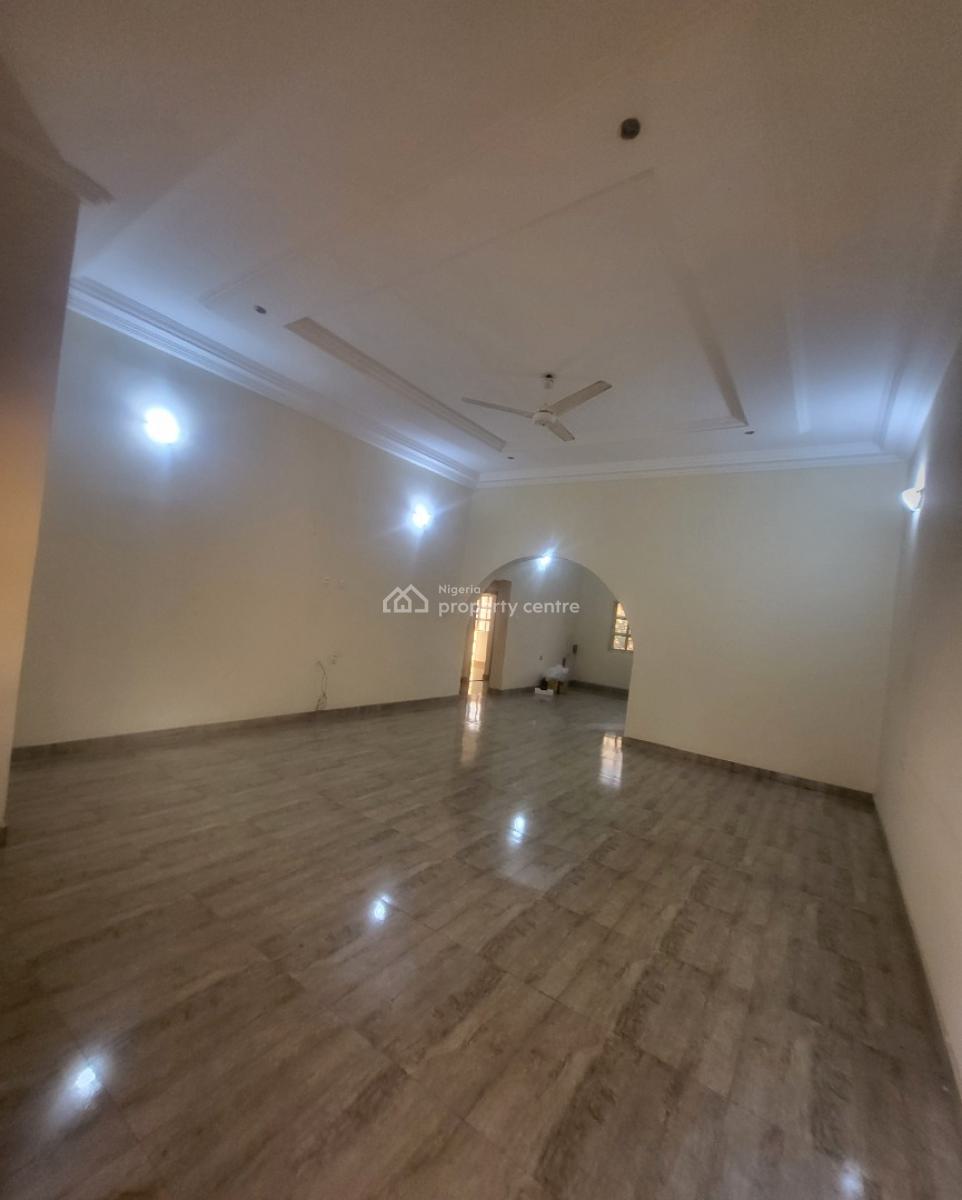 Luxurious Massive 3 Bedroom Flat, Durumi By American International School, Durumi, Abuja, Flat / Apartment for Rent