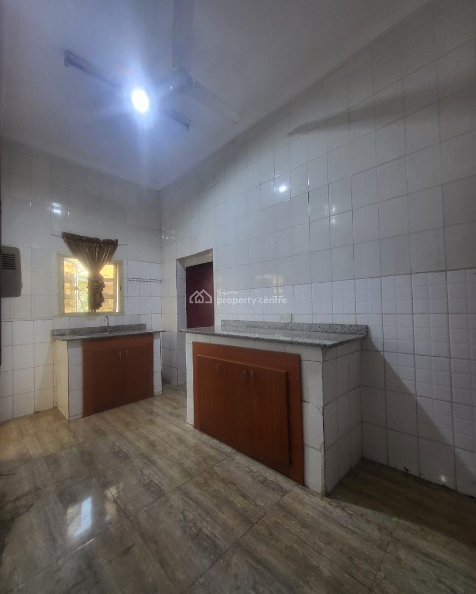 Luxurious Massive 3 Bedroom Flat, Durumi By American International School, Durumi, Abuja, Flat / Apartment for Rent