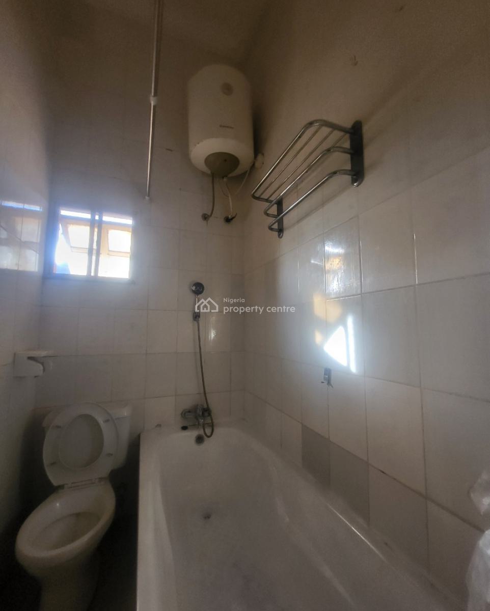 Luxurious Massive 3 Bedroom Flat, Durumi By American International School, Durumi, Abuja, Flat / Apartment for Rent