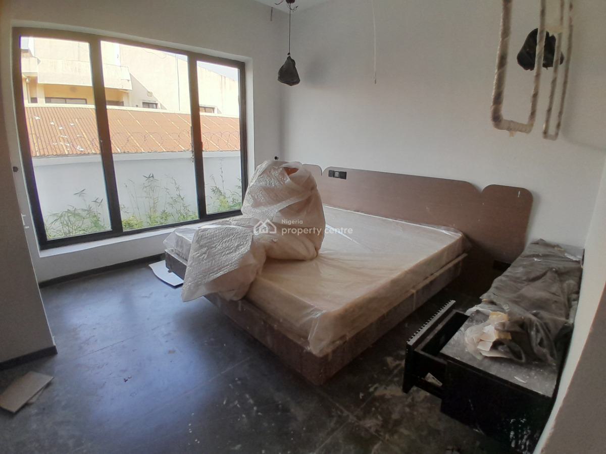 Newly Built Mini Hotel, Wuse 2, Abuja, Hotel / Guest House for Sale