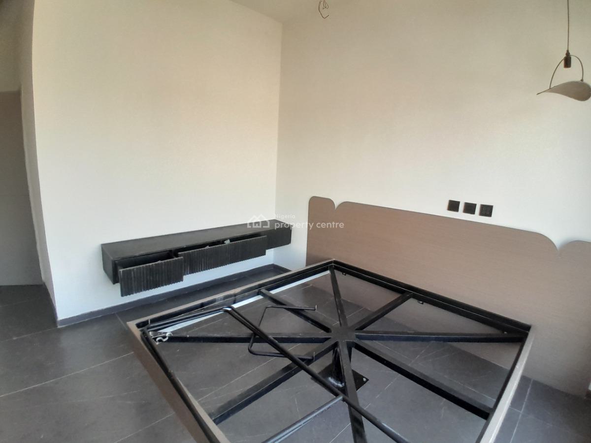 Newly Built Mini Hotel, Wuse 2, Abuja, Hotel / Guest House for Sale