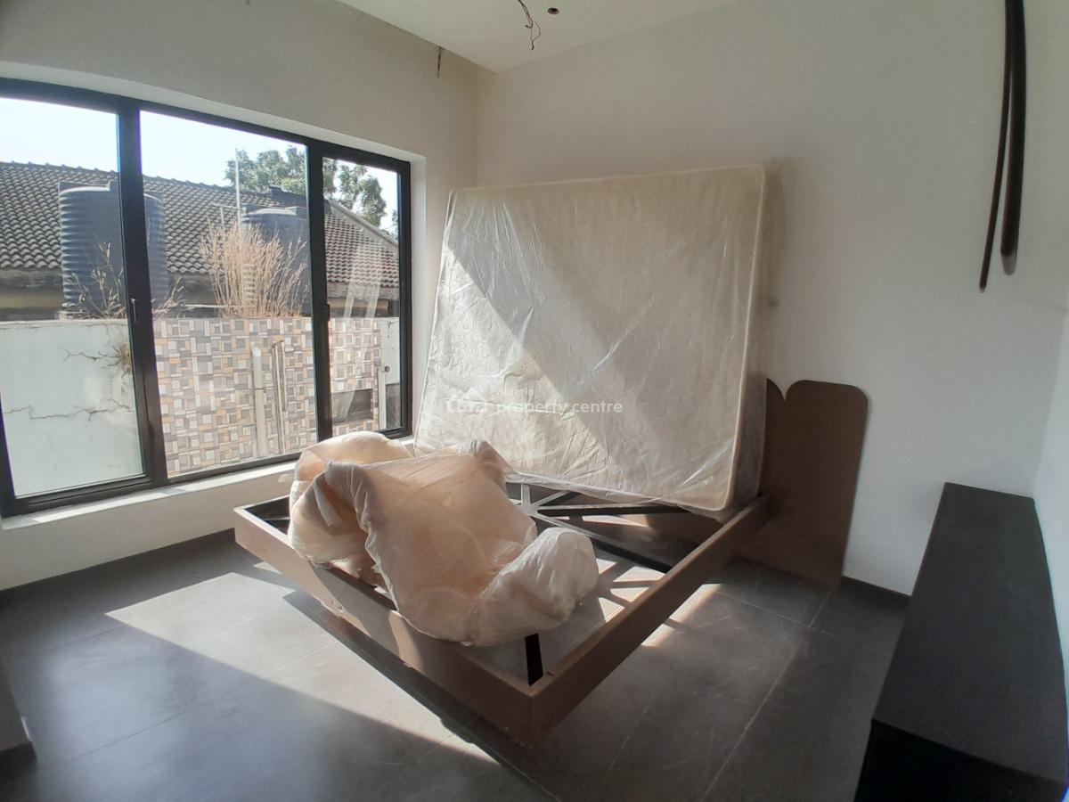 Newly Built Mini Hotel, Wuse 2, Abuja, Hotel / Guest House for Sale