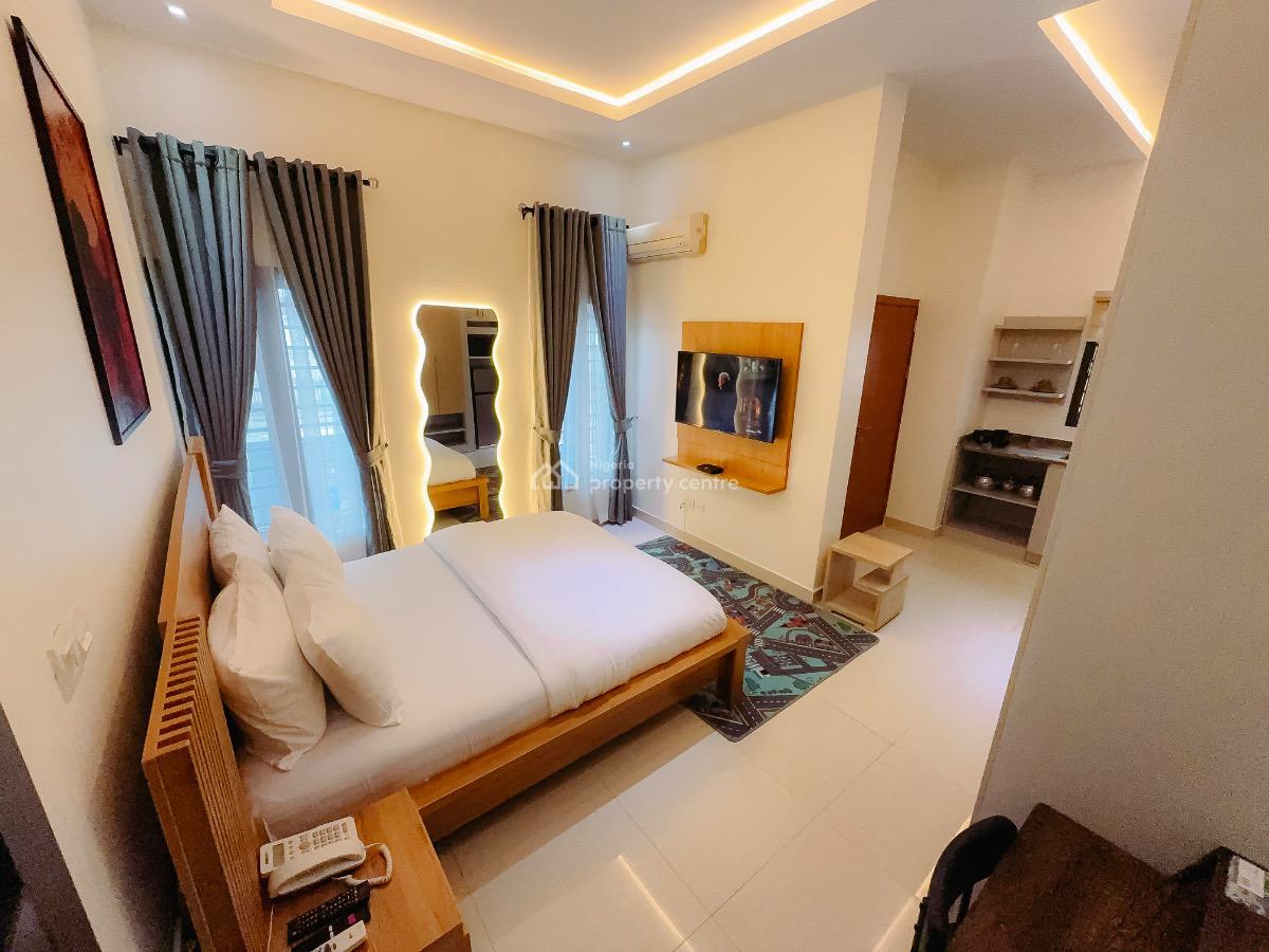 Studio Apartment, Mobil Estate Road, Ilaje, Ajah, Lagos, Flat / Apartment Short Let
