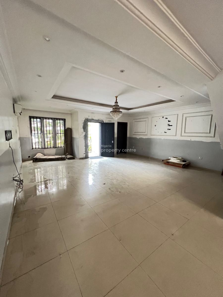 Spacious 4 Bedroom Terrace Duplex with Bq, Chevron Drive, Lekki Phase 1, Lekki, Lagos, Terraced Duplex for Rent