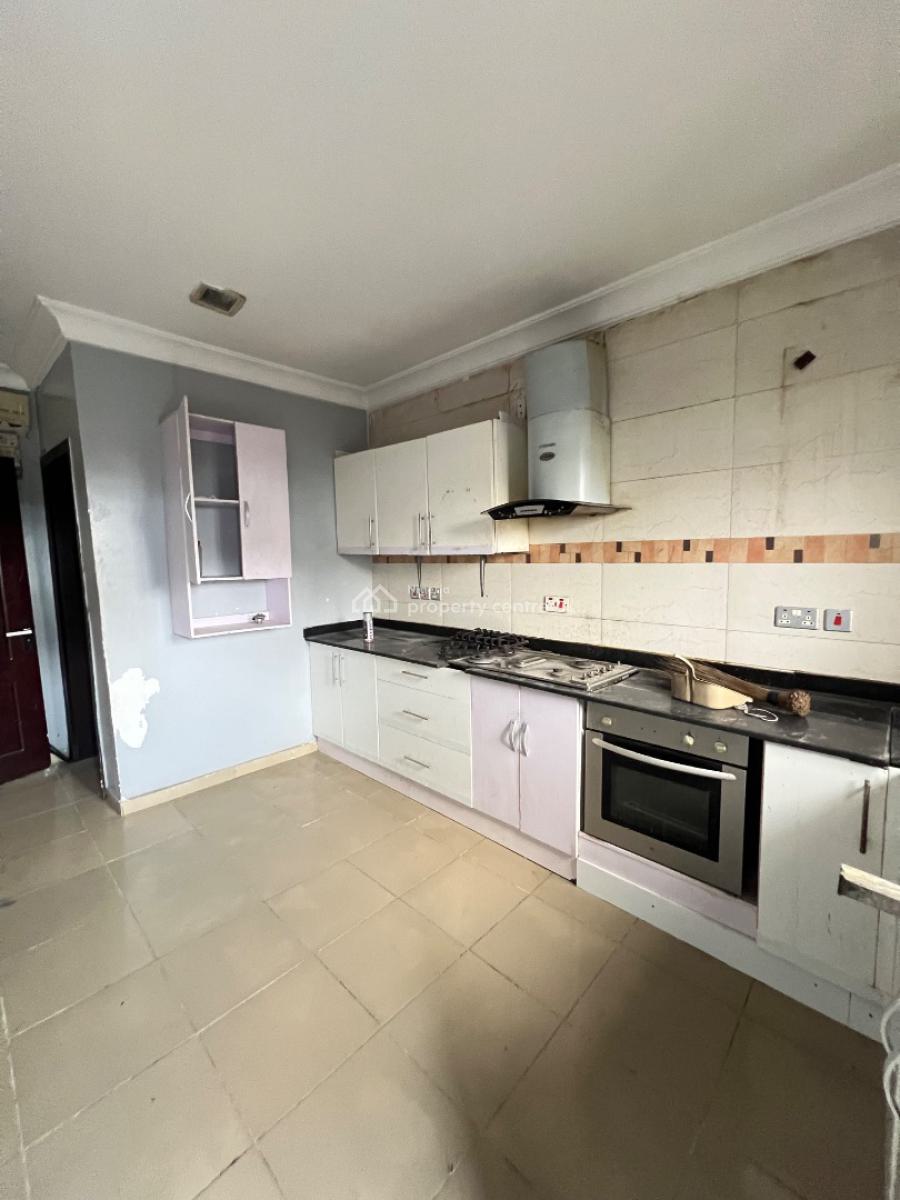 Spacious 4 Bedroom Terrace Duplex with Bq, Chevron Drive, Lekki Phase 1, Lekki, Lagos, Terraced Duplex for Rent