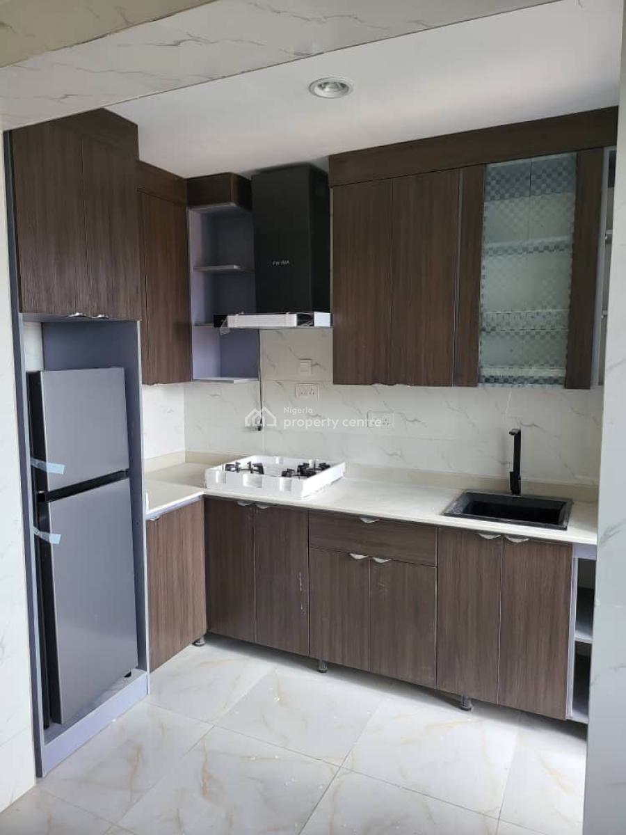 a Standard 2 Bedroom Apartment, Mobil Road Ilaje Ajah, Lekki, Lagos, Flat / Apartment for Rent