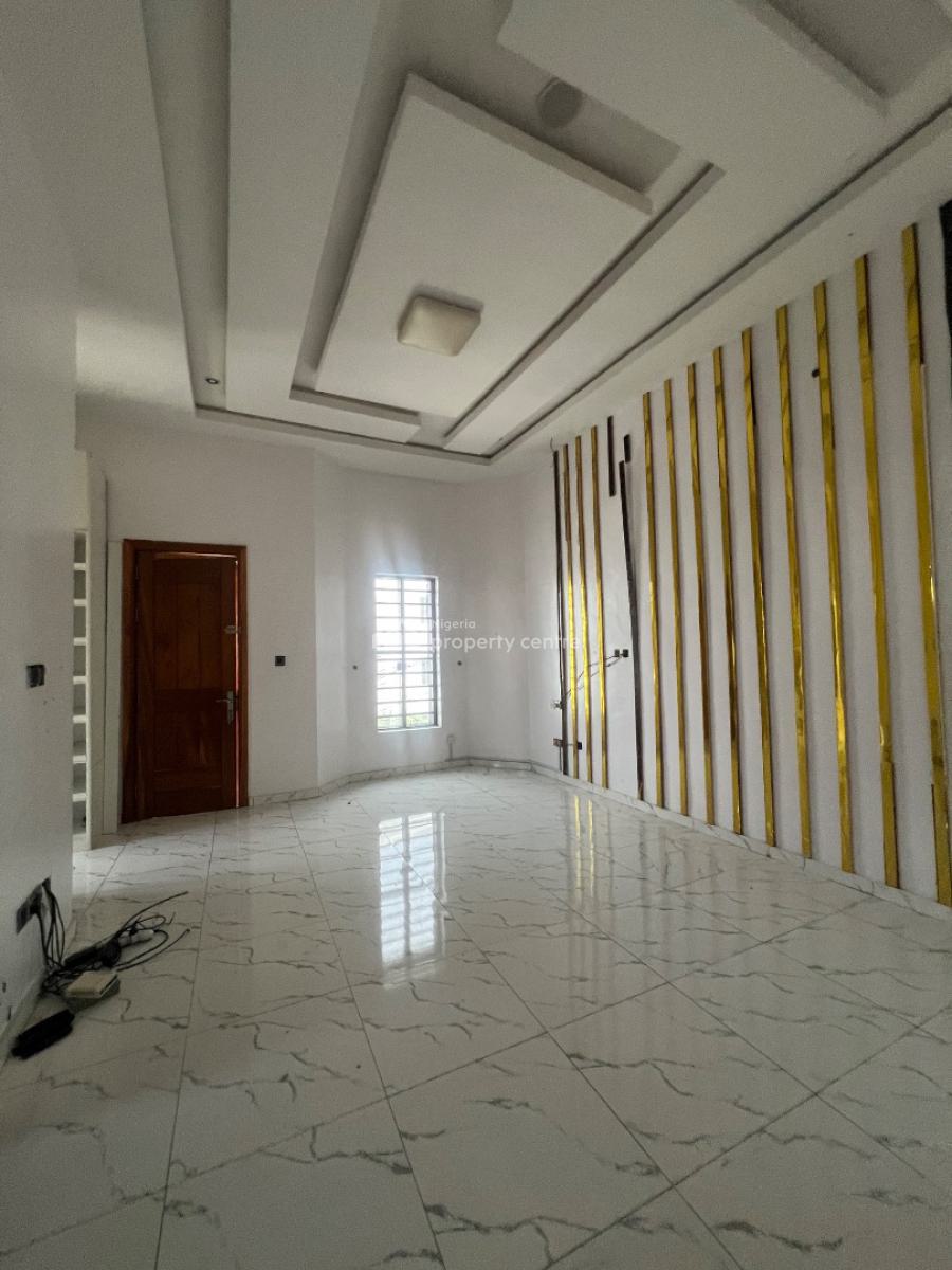 Four Bedrooms Semi Detached Duplex with Bq, Osapa, Lekki Phase 1, Lekki, Lagos, Semi-detached Duplex for Rent