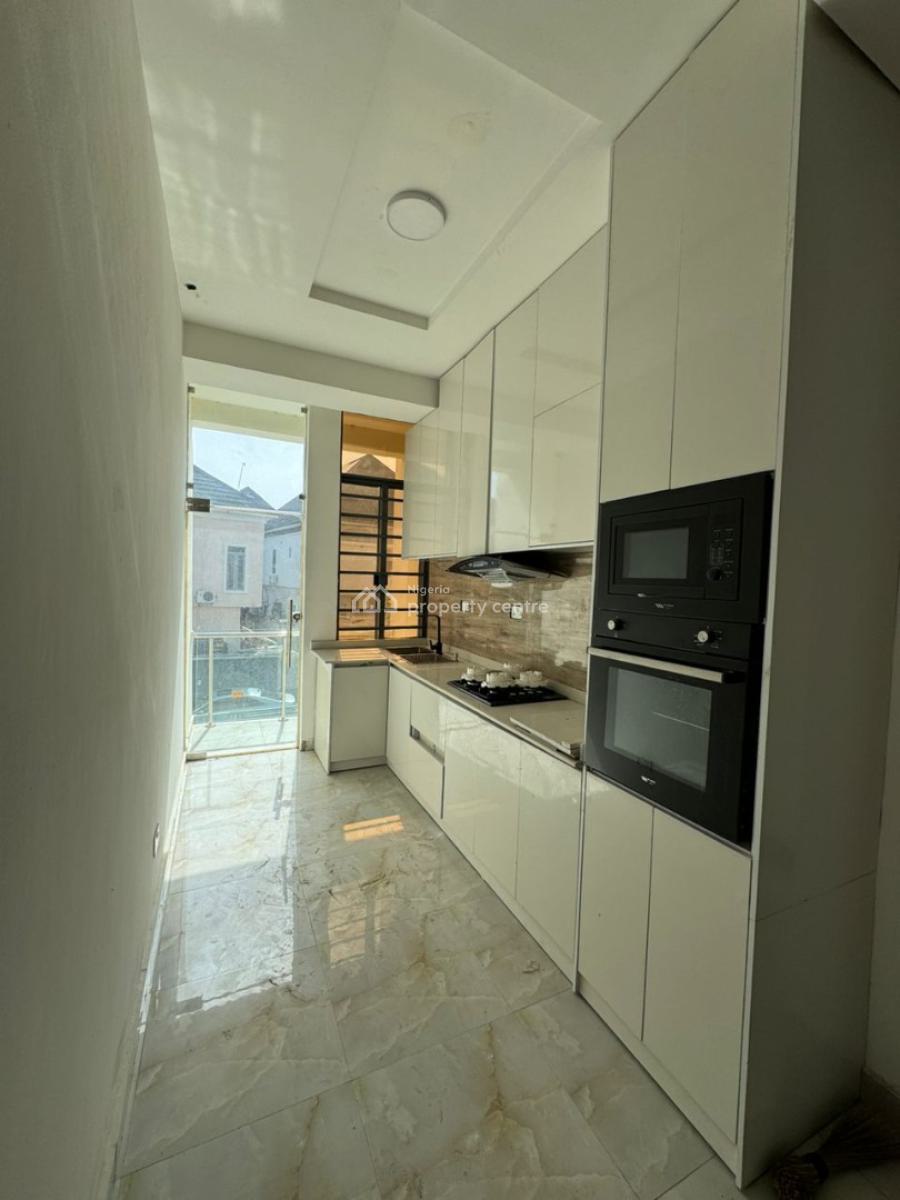 Brand New 2 Bedroom Apartment, Lekki, Lagos, Flat / Apartment for Sale