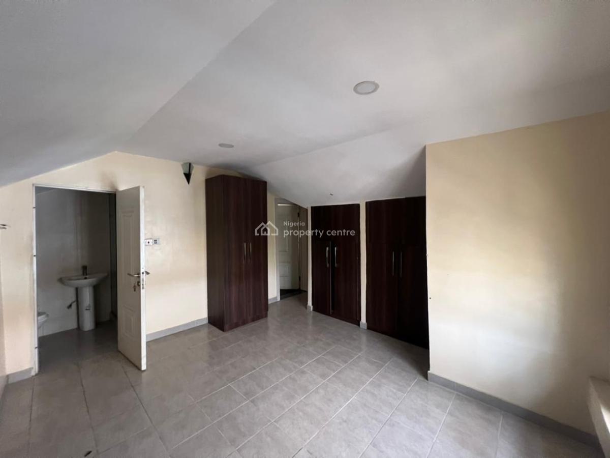 3 Bedrooms Maisonette, Osapa London, Osapa, Lekki, Lagos, Flat / Apartment for Rent