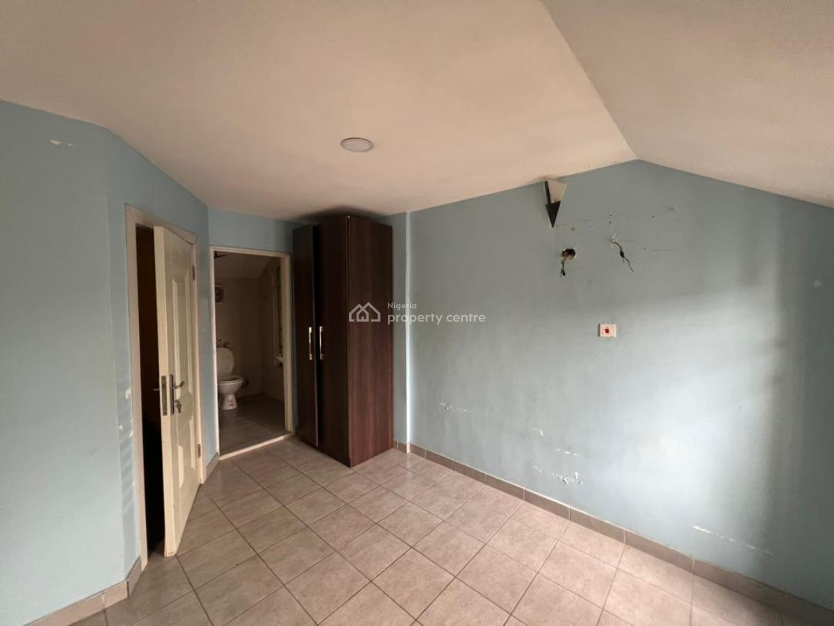 3 Bedrooms Maisonette, Osapa London, Osapa, Lekki, Lagos, Flat / Apartment for Rent