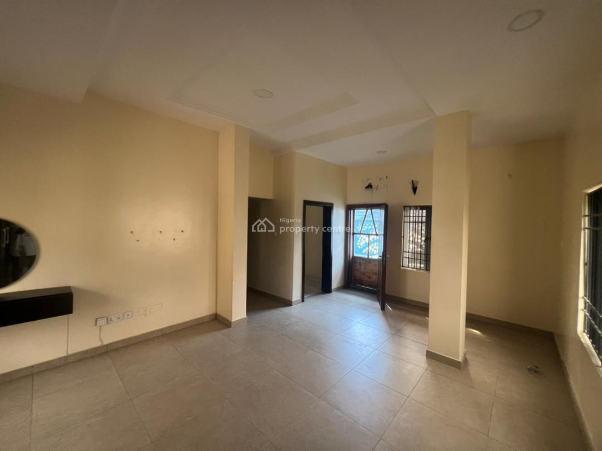 3 Bedrooms Maisonette, Osapa London, Osapa, Lekki, Lagos, Flat / Apartment for Rent