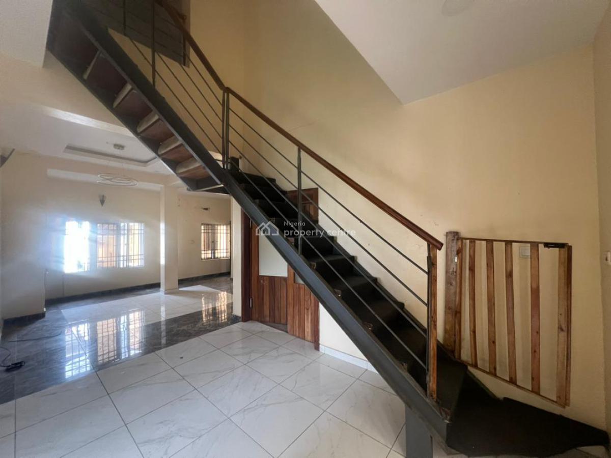 3 Bedrooms Maisonette, Osapa London, Osapa, Lekki, Lagos, Flat / Apartment for Rent
