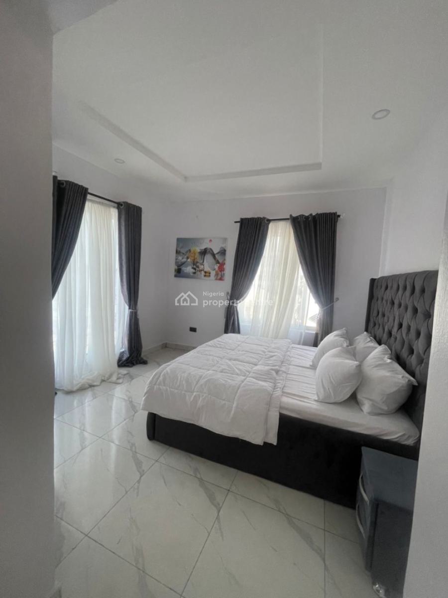 Fully Serviced Unfurnished  2 Bedroom Apartment, Ikate, Lekki, Lagos, Flat / Apartment for Rent
