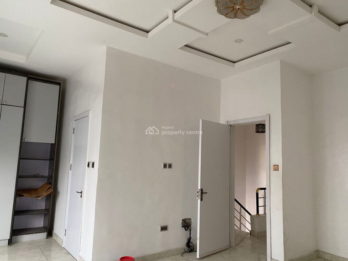 4 Bedrooms Terrace Duplex, Villa Estate, Ikota, Lekki, Lagos, Terraced Duplex for Rent
