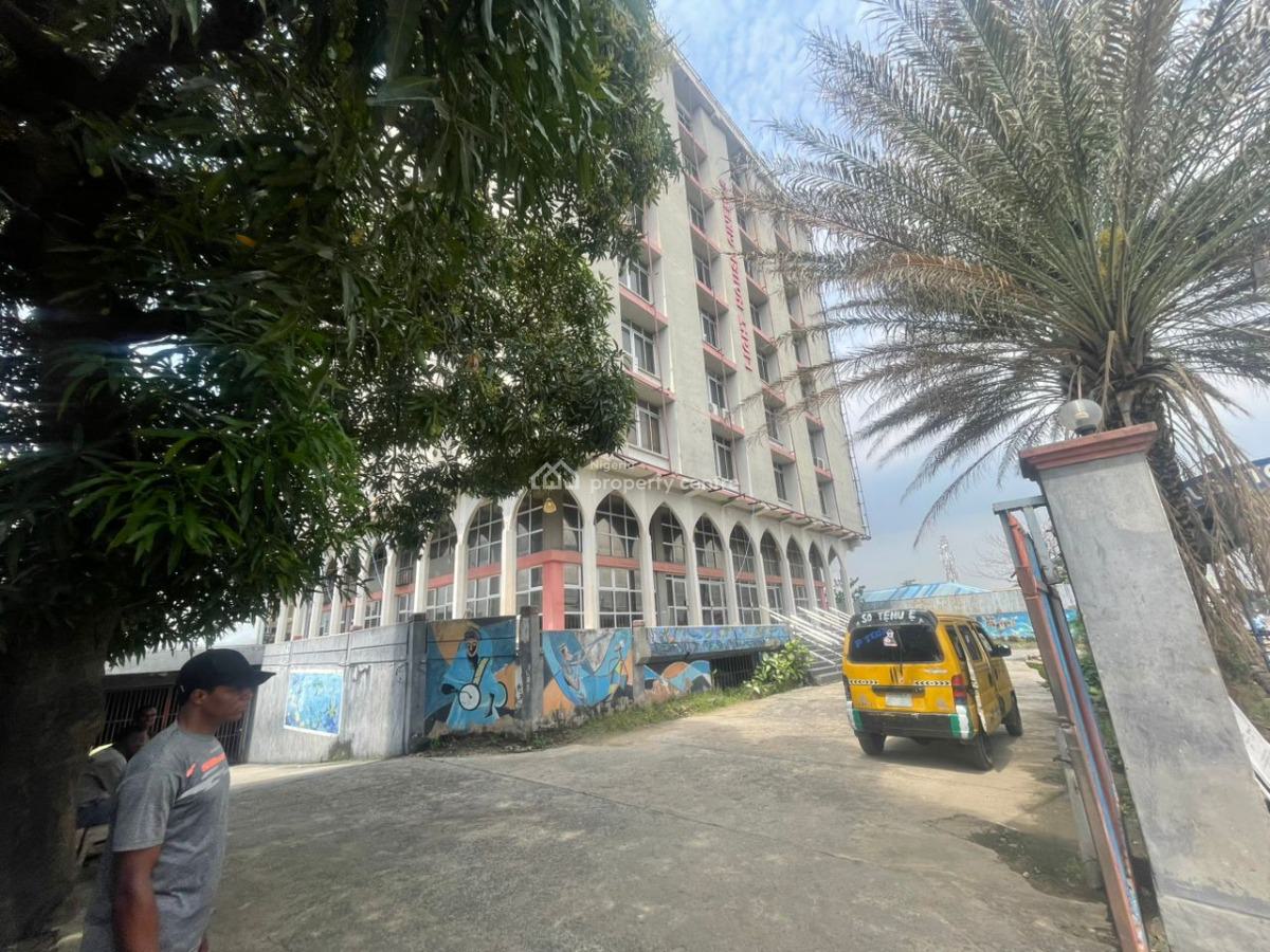 Open Plan Office Space on 8 Floors Measuring 862sqm per Floor, Yaba, Lagos, Office Space for Rent